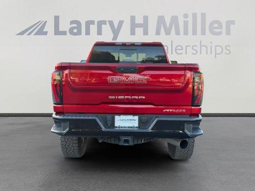 2025 GMC Sierra 2500 AT4X