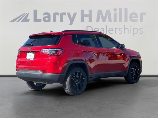 2025 Jeep Compass Latitude