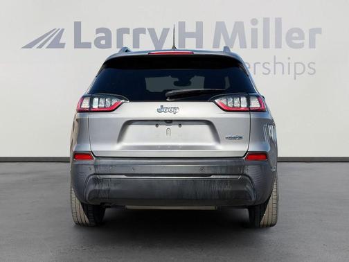 2021 Jeep Cherokee Latitude Plus