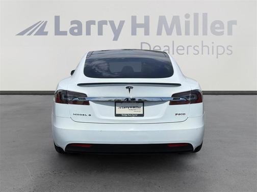 2016 Tesla Model S P90D