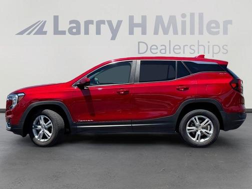 Cayenne Red Tintcoat 2022 GMC Terrain SLE