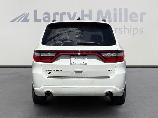 White Knuckle Clearcoat 2026 Dodge Durango GT HEMI V8