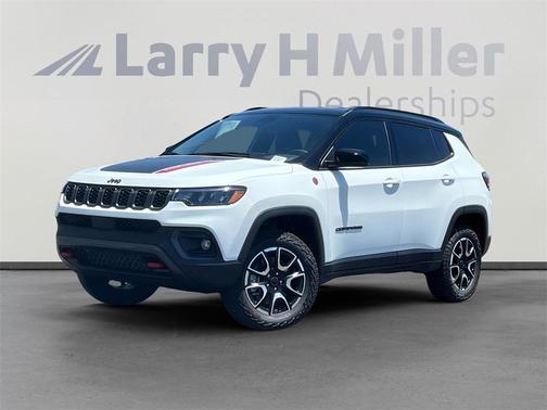2025 Jeep Compass Trailhawk