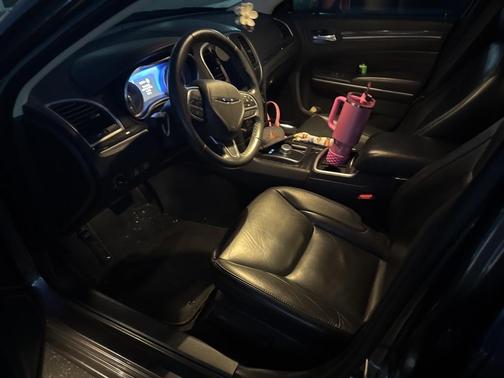 2021 Chrysler 300 Touring L