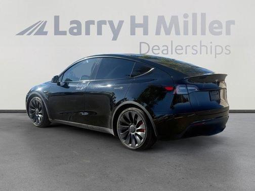 2023 Tesla Model Y Performance