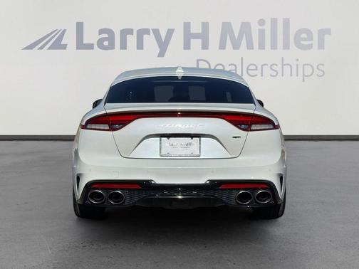 2023 Kia Stinger GT2