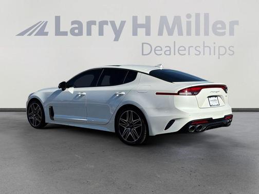 2023 Kia Stinger GT2