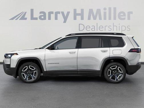 Bright White Clearcoat 2026 Jeep Cherokee LAREDO/LIMITED