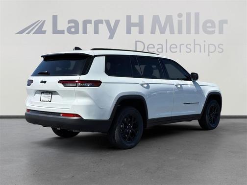 2025 Jeep Grand Cherokee L Laredo