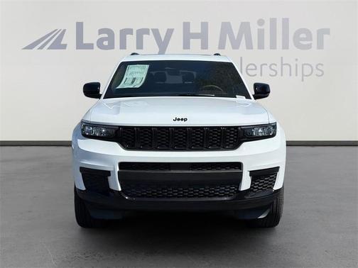 2025 Jeep Grand Cherokee L Laredo