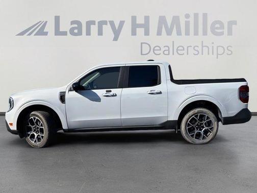 White Metallic 2025 Ford Maverick Lariat