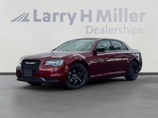 2019 Chrysler 300 Touring