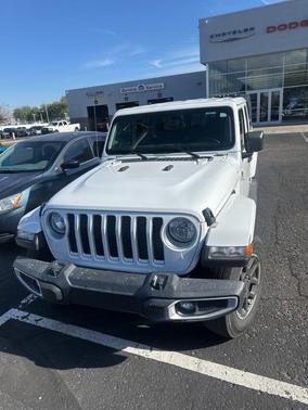 2021 Jeep Gladiator Overland