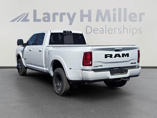 Bright White Clearcoat 2026 RAM 3500 Limited