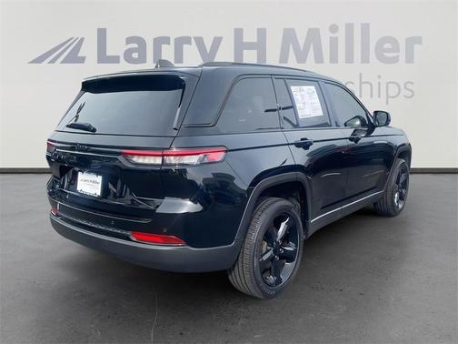 2023 Jeep Grand Cherokee Altitude