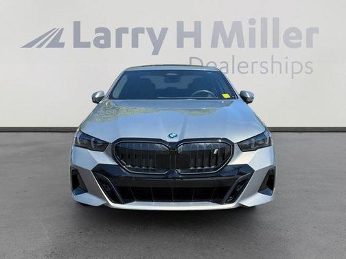 2025 BMW i5 eDrive40