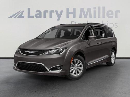 2018 Chrysler Pacifica Touring Plus