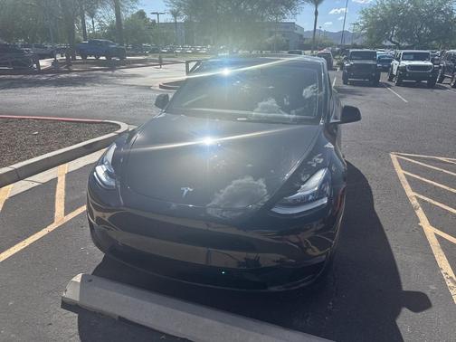 2022 Tesla Model Y Long Range