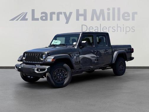 Granite Crystal Clearcoat Metallic 2026 Jeep Gladiator Sport