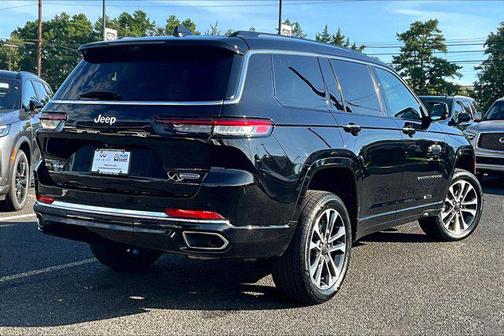 2022 Jeep Grand Cherokee L Overland