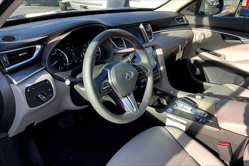 2025 INFINITI QX50 Luxe AWD