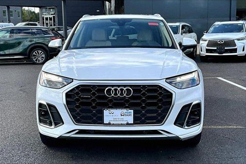 2024 Audi Q5 45 S line Premium Plus