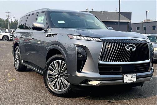 Dynamic Metal 2027 INFINITI QX80 Luxe
