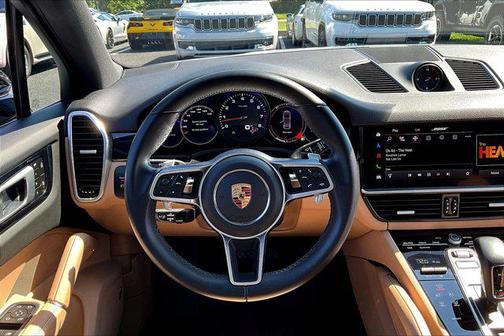 2023 Porsche Cayenne Platinum Edition