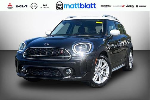 Midnight Black II 2023 MINI Countryman Cooper S