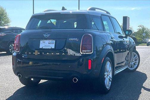 Midnight Black II 2023 MINI Countryman Cooper S