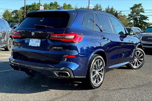 2021 BMW X5 M50i