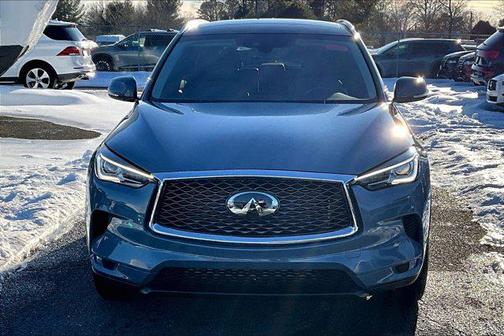 2023 INFINITI QX50 LUXE