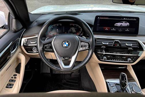 2021 BMW 530 xDrive