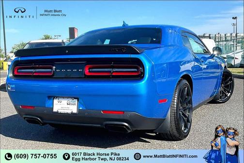 B5 Blue Pearlcoat 2023 Dodge Challenger SRT Hellcat