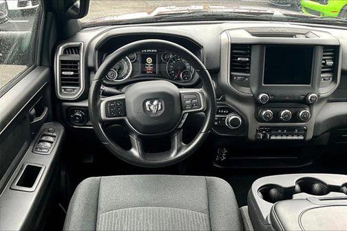 2022 RAM 2500 Tradesman Crew Cab 4x4 6'4' Box