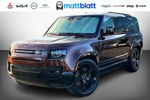 2023 Land Rover Defender 130 X-Dynamic SE