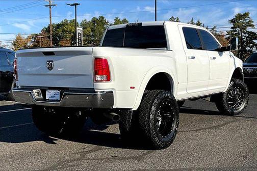 2016 RAM 3500 Laramie