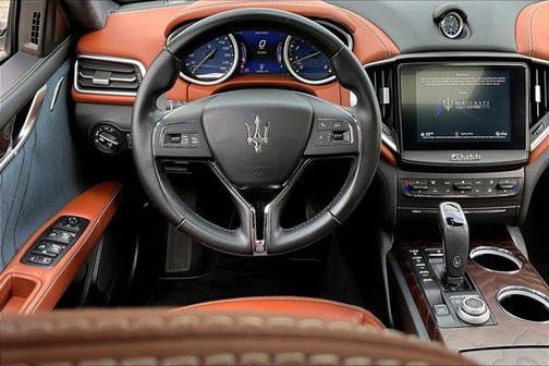 2019 Maserati Ghibli GranLusso