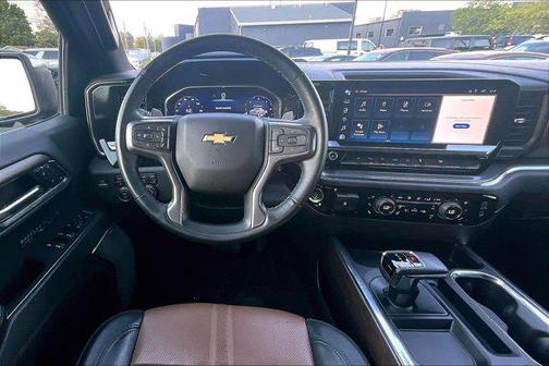 Black 2024 Chevrolet Silverado 1500 High Country