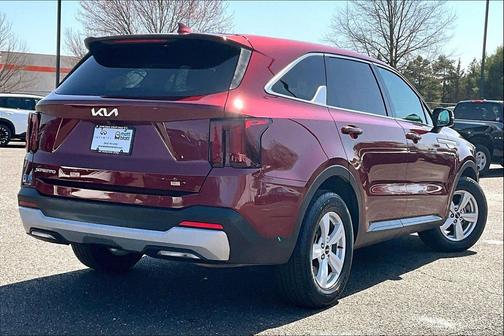 Dawning Red 2025 Kia Sorento LX
