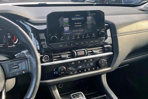 2023 Nissan Pathfinder Platinum 4WD