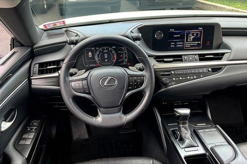 2019 Lexus ES 350 Luxury