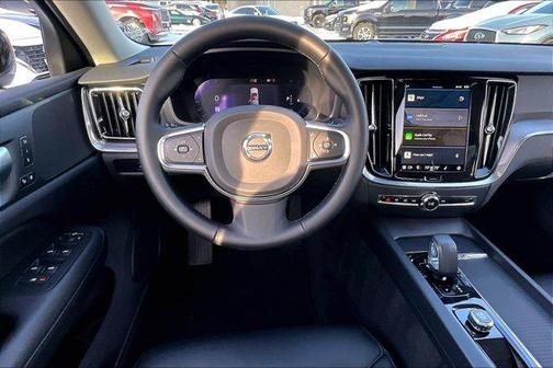 2025 Volvo S60 B5 Core