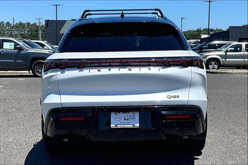 Radiant White/Black Obsidian 2027 INFINITI QX65 AUTOGRAPH
