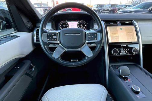2021 Land Rover Discovery P300 S R-Dynamic