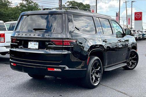 2023 Jeep Wagoneer Series II Carbide 4x4