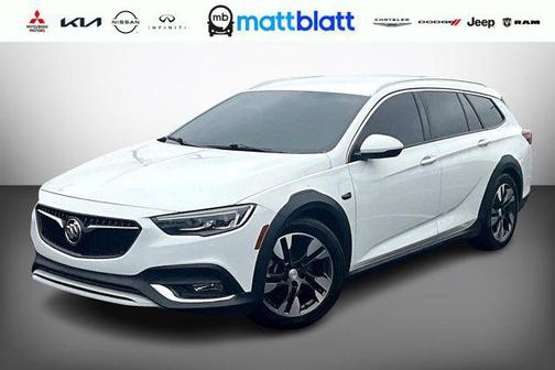 2019 Buick Regal TourX AWD Essence