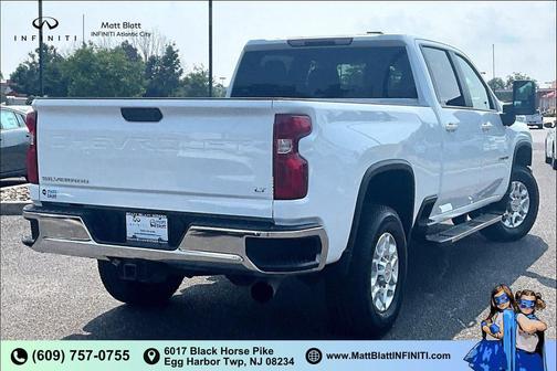 Summit White 2026 Chevrolet Silverado 2500 LT