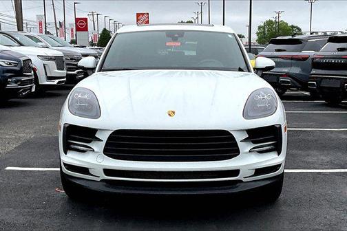 2020 Porsche Macan Base