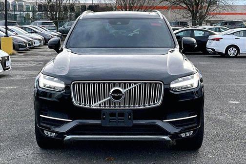 2019 Volvo XC90 T6 Inscription